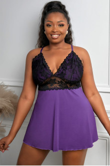 Cut out sexy plus size nightdress in lilac and black lace