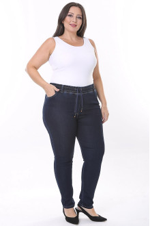 Clean plus size leg darck jeans with an elasticated waist and connections