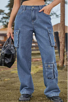 Loose maxi jeans with an elasticated waist and cargo pockets