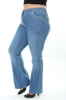 Español clean light plus size jeans