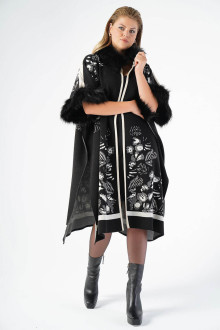 Luxurious short sleeve plus size coat in black and white