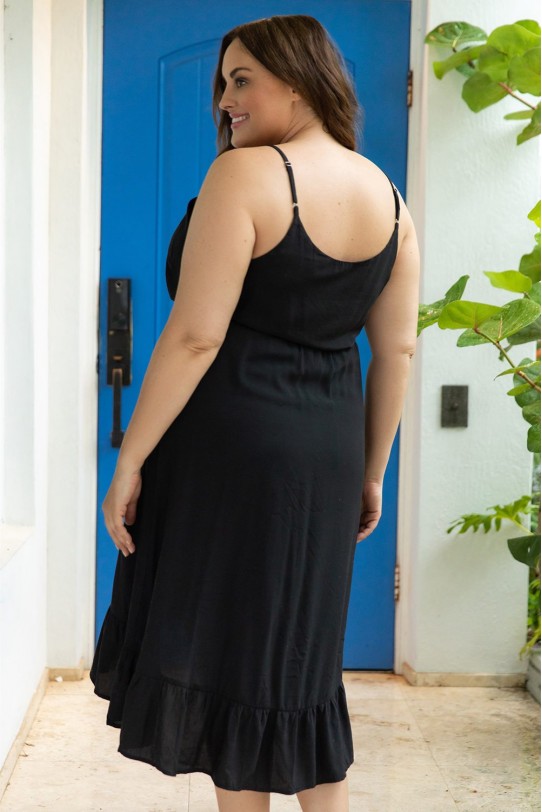 Черна лятна макси рокля с тънки презрамки