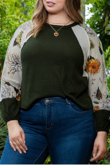 Green ruffle plus size blouse with airy sleeves in floral print