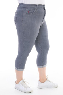 Super Skinny gray capri plus size jeans with hem