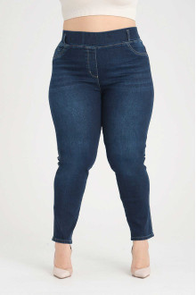 Clean dark skinny plus size jeans with elastic waist