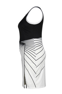 Summer sleeveless maxi dress in black and white