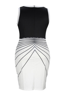 Summer sleeveless maxi dress in black and white