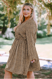 Beige plus size dress with elastic waist and tiny black spots