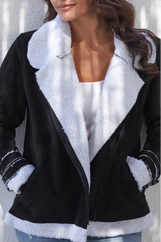 Черно палтенце с бяла пухкава подплата