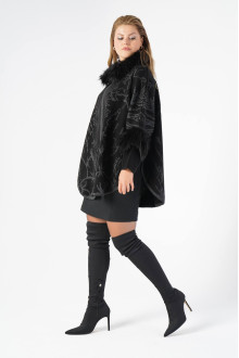 Luxurious black plus size coat with zip and down collar