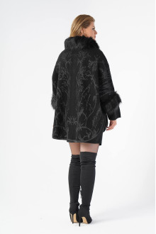 Luxurious black plus size coat with zip and down collar