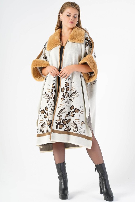 Luxurious short sleeve plus size coat in cream and beige