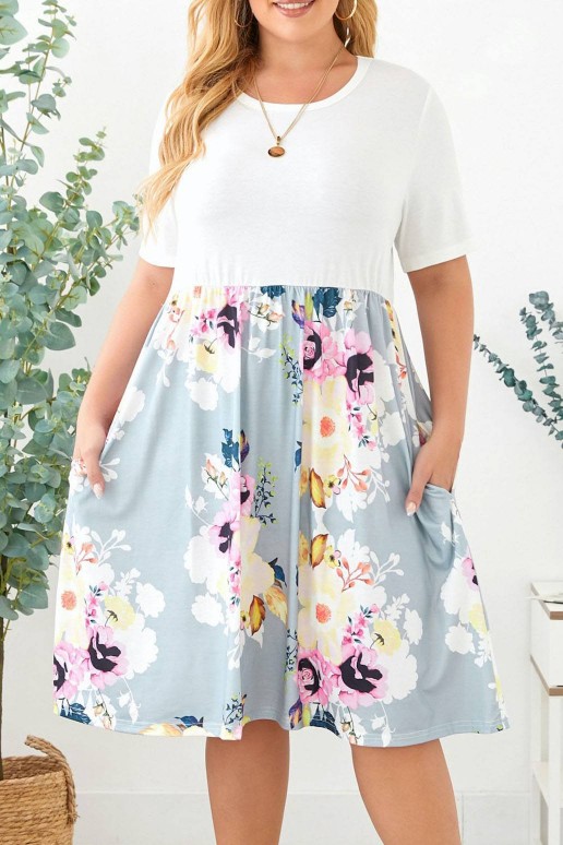 Summer plus size dress in gray and white with flowers