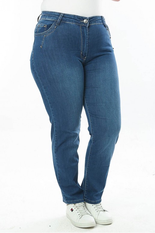 Plus size jeans with delicate pebbles on the front pockets