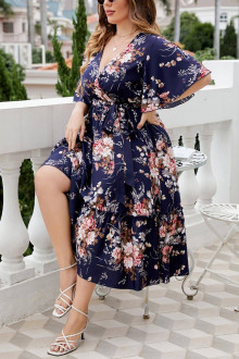 Cutout midi plus size dress in roses