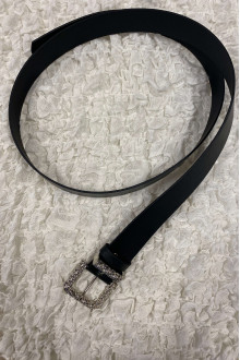 Black plus size belt with a spectacular metal buckle