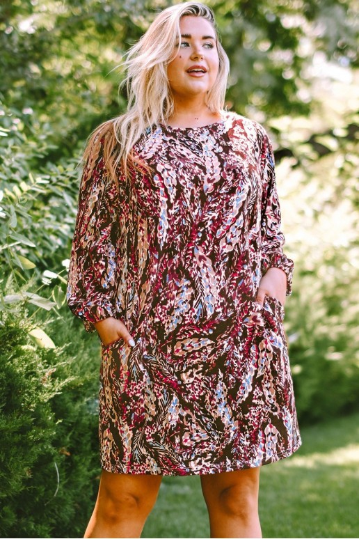Plus size dress in abstract floral print