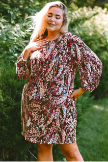 Plus size dress in abstract floral print