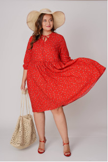 Red plus size dress with floral print