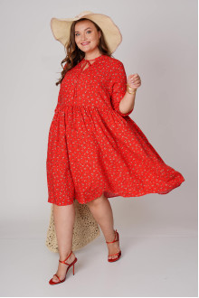 Red plus size dress with floral print