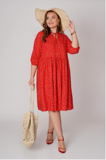 Red plus size dress with floral print