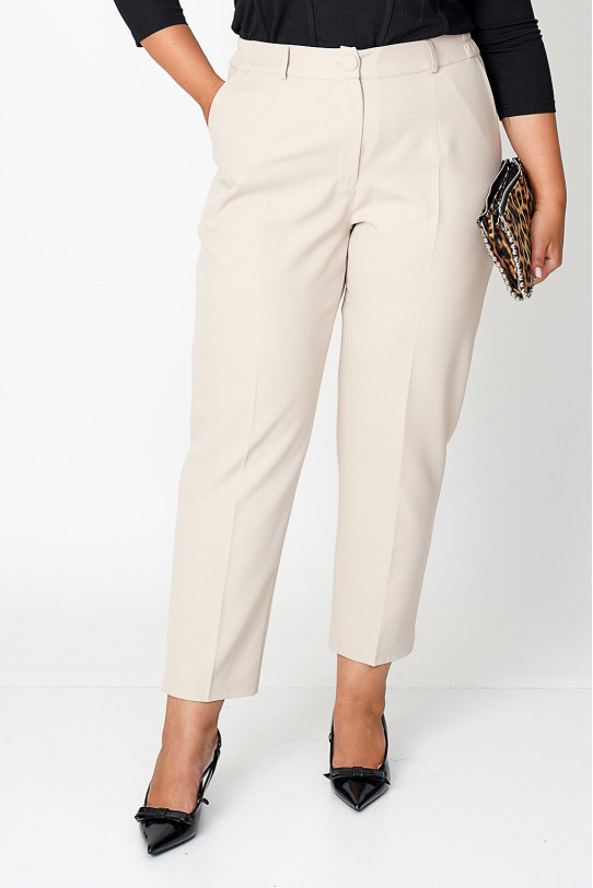 Elegant plus size pants in beige