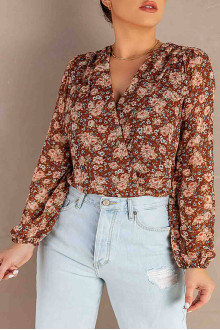 Long sleeve plus size blouse with roses print in earth tones