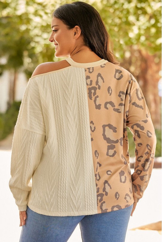 Feminine patchwork blouse with open shoulder in shades of beige