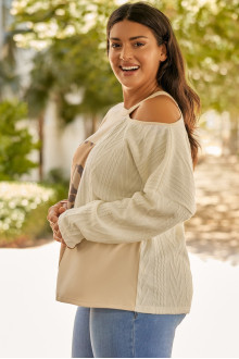 Feminine patchwork blouse with open shoulder in shades of beige