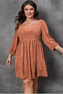 Brown plus size dress with brown neckline and back