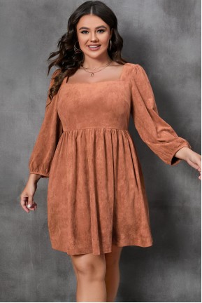 Brown plus size dress with brown neckline and back