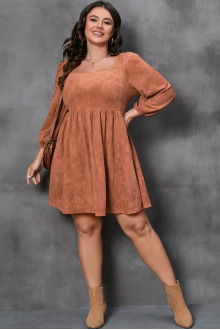 Brown plus size dress with brown neckline and back