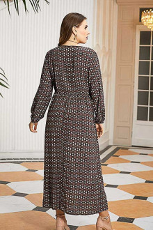 Long plus size dress with embroidery and print in earthy brown tones