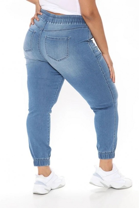Plus size jeans with elastic waist and Italian pockets