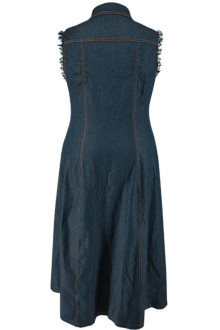 Stylish sleeveless long denim dress