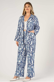 Luxurious cotton plus size suit in white and blue