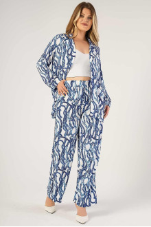 Luxurious cotton plus size suit in white and blue