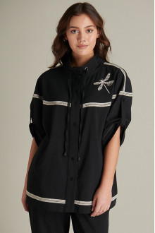 Luxurious linen plus size jacket with cropped short sleeves and embroidery