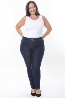 Clean super stretch dark plus size jeans with white stitching