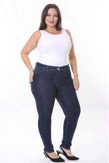 Clean super stretch dark plus size jeans with white stitching