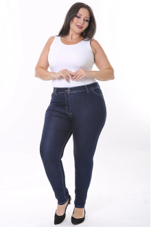 Clean super stretch dark plus size jeans with white stitching