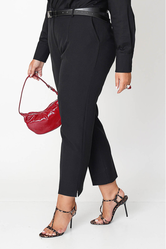 Elegant plus size pants in black