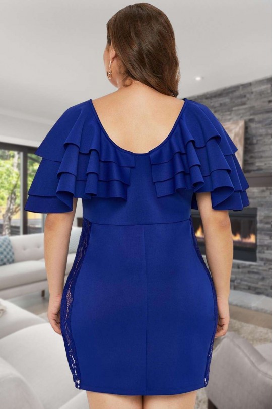 Short cocktail plus size dress in blue