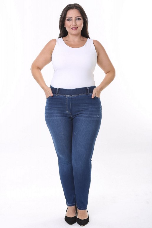 Clean plus size leg jeans with an elasticated waist