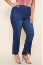 Cropped plus size jeans with slits on the legs