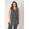 Elegant sleeveless blouse with black and white giraffe print