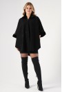 Елегантно черно макси палто с пухена яка и черна декоракция