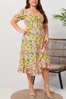 Midi summer plus size dress in a fresh floral pattern