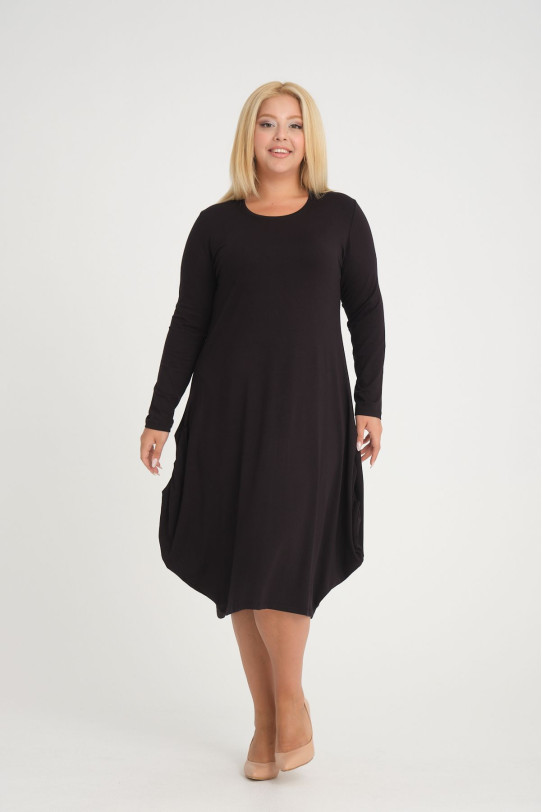 Loose midi black dress