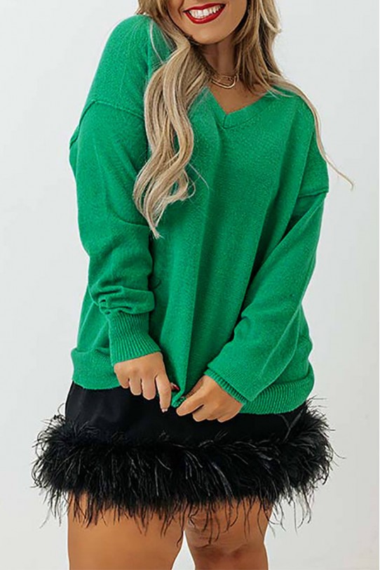 Изчистен зелен макси пуловер с V-образно деколте